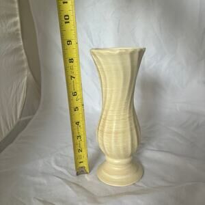 Vintage Haeger ivory brushed matte finished footed vase box h